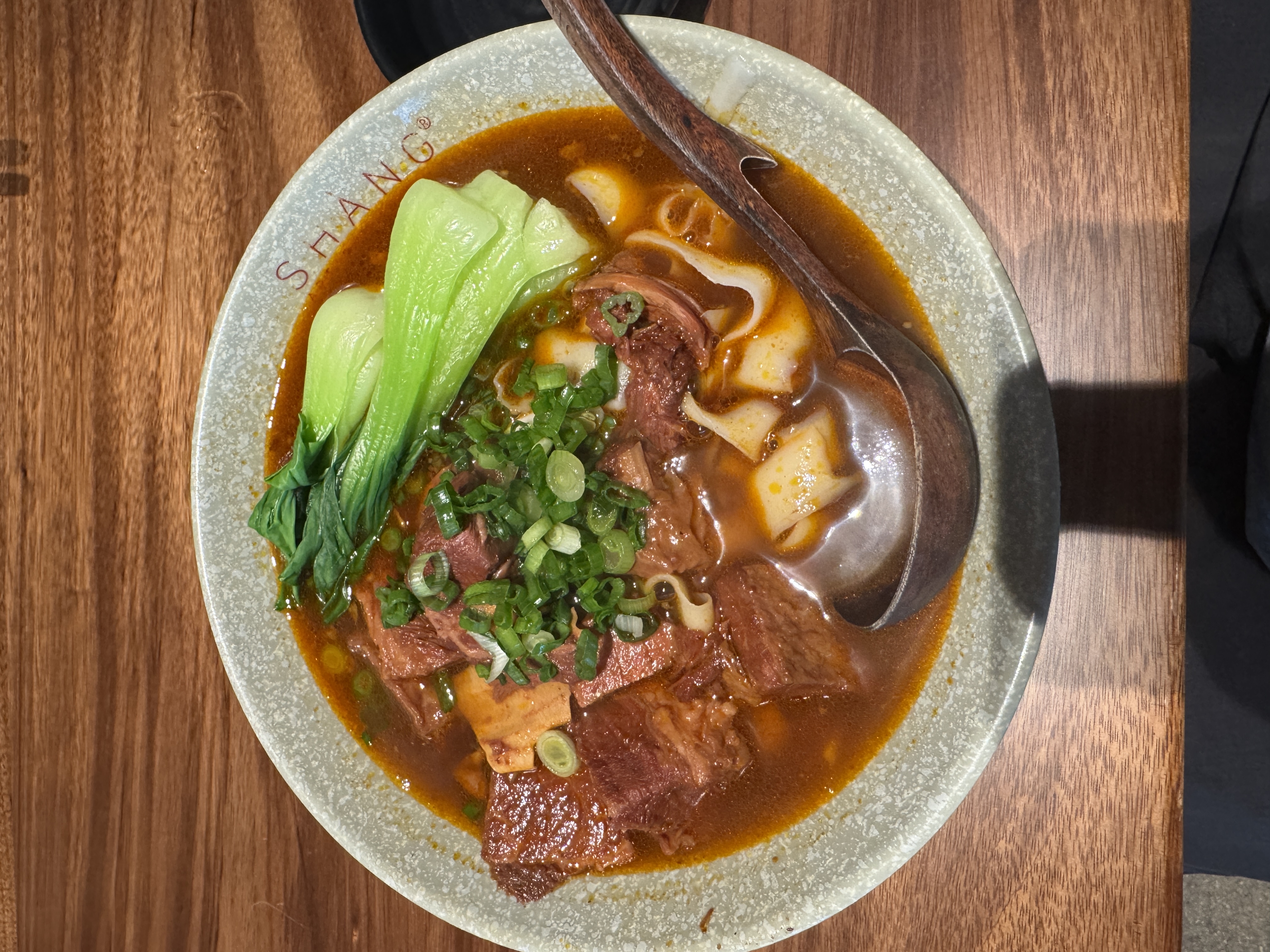 Shang Artisan Noodle 우육탕면