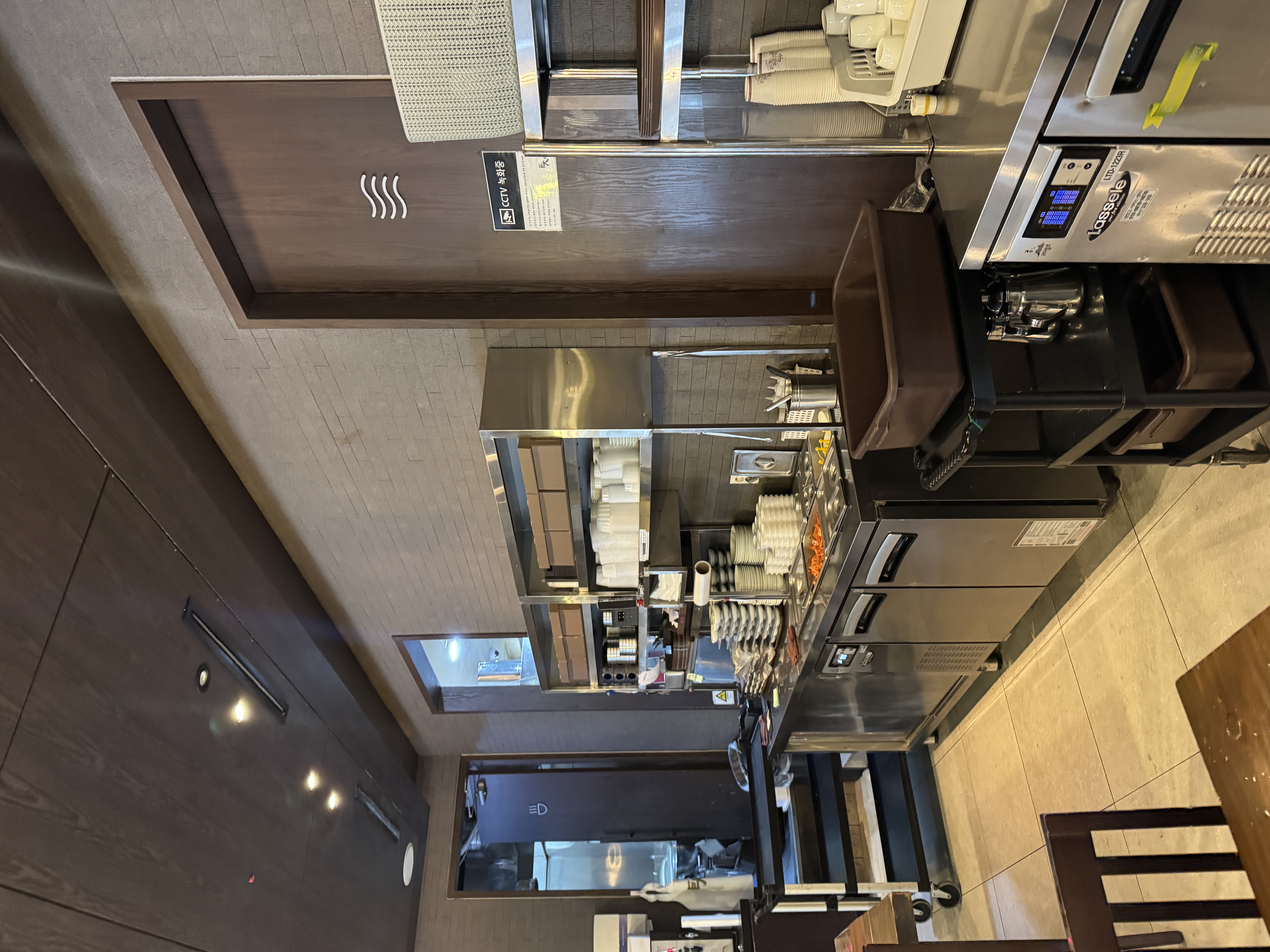 깔끔한 주방 내부